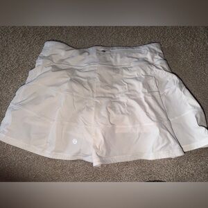 Lululemon pace rival skirt